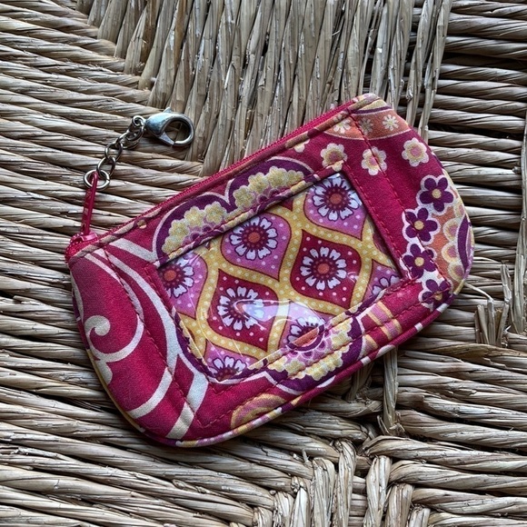 Vera Bradley Handbags - 𝅺vera Bradley small coin purse